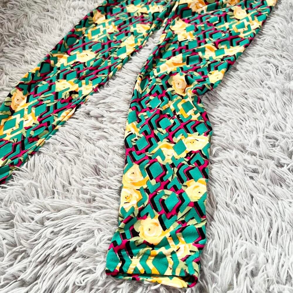 Geometric Floral Wild Unique Eclectic vibrant printed buttery Lularoe legging - Picture 3 of 5